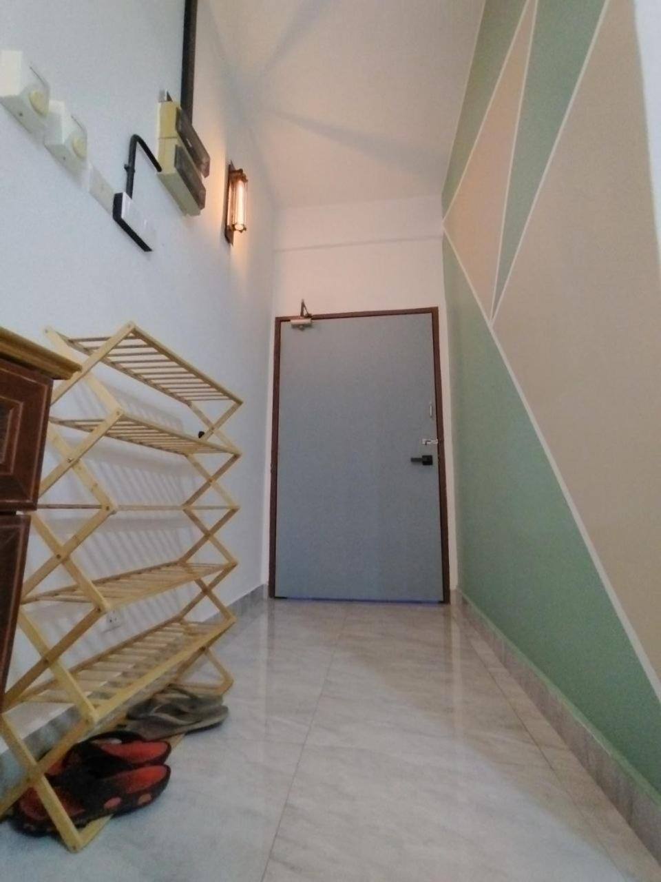 Apartment Bailey's Bay 3r2b At Town Center *