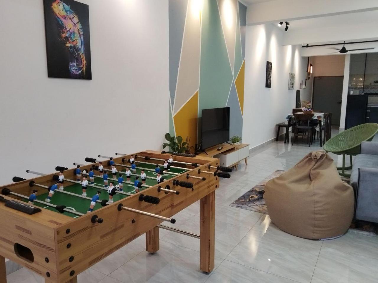 Apartment Bailey's Bay 3r2b At Town Center Kuantan